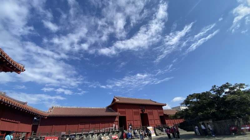 【今、この瞬間を味わい尽くす。夫婦で巡る冬の沖縄・命の洗濯旅】何故に沖縄に居るの?